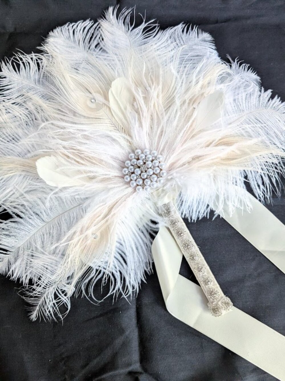 Vintage Style Bridal Feather Bouquet 1920s Ostrich Feather Fan - Picture 10 of 12
